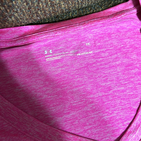 Under Armour Top - Picture 3 of 3